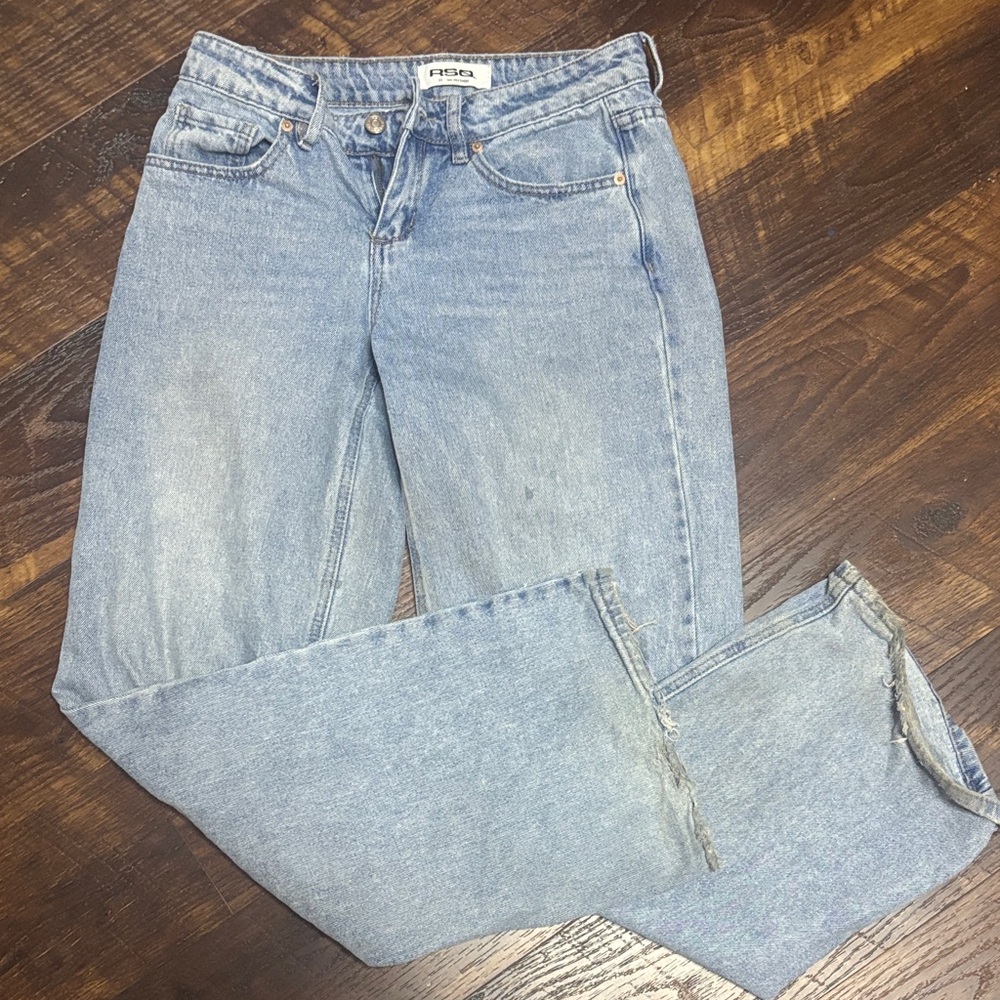 RSQ Light Blue Baggy Low-Rise Women Jeans